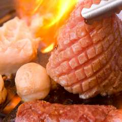 一番人気のヒトサラ限定(飲み放題付)コース6900円→4900円(税別)