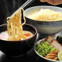 熱々もよし。冷めたいのもまたよし『にぼしつけ麺』