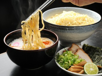 熱々もよし。冷めたいのもまたよし『にぼしつけ麺』