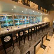 地酒や希少銘柄、定番のものまで幅広くそろえています。獺祭・十四代・鍋島・黒龍・新政・田酒常時複数有ります！
品揃えは500銘柄超。全国でもトツプレベル。