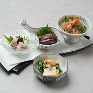 15:00より営業致しております。ちょい飲みもよし！ガッツリ飲むもよし！当店人気メニューから選んだ「つまみセット」もご用意しております。お気軽にご来店ください。