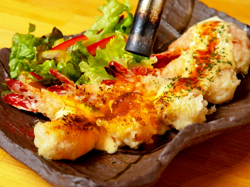 和洋をうまく組み合わせた　女性好みの創作の一品