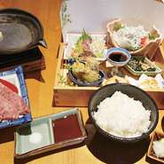 雲龍と牛　うんりゅうとうし 