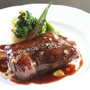 飛騨牛モモ肉のステーキ(120g)