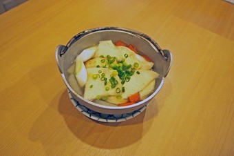 八戸の家庭の味『八戸せんべい汁　烏賊煎餅』