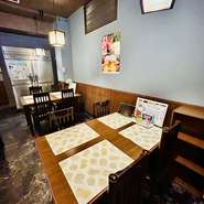 大人数から少人数までOK！活気のある店内で楽しい宴会をどうぞ！