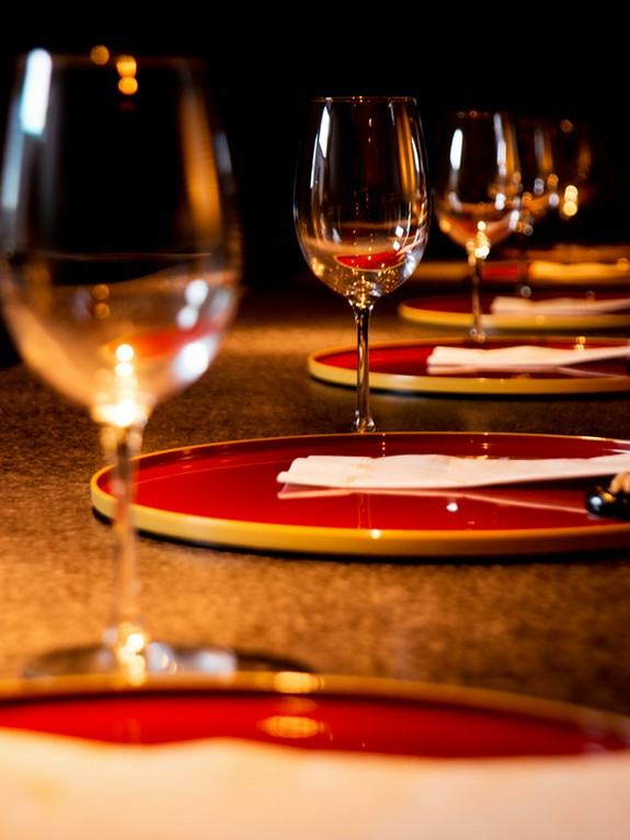 お料理に合うワインを多数取り揃えてあります