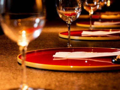 お料理に合うワインを多数取り揃えてあります