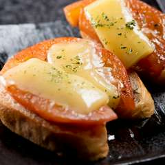 シンプルに素材を味わう料理が中心