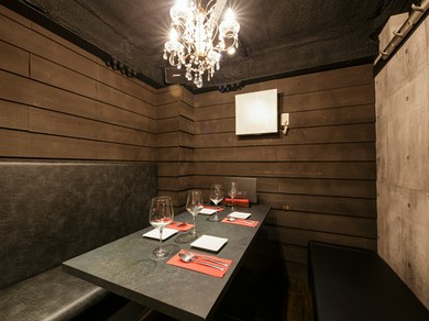 個室あり！映像を見ることも可能です。お気軽にお問合せください