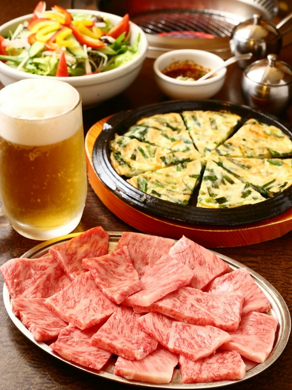 お料理各種取り揃えています！