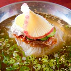 あっさりとした風味が食欲を増す『冷麺』