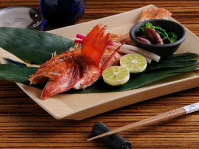 素材を引き立てる器づかい