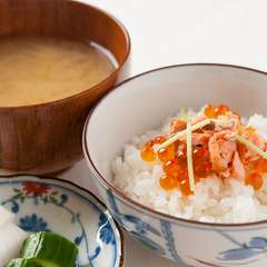 ランチやお仕事帰りに、一人で楽しむ贅沢な時間をぜひ。