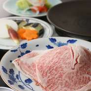 奥三河産段戸牛使用