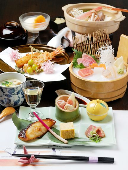 3000円コース料理の一例です。季節によって内容は変わります