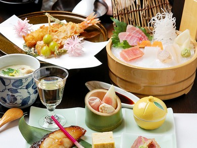 3800円コース料理の一例です。季節によって内容は変わります