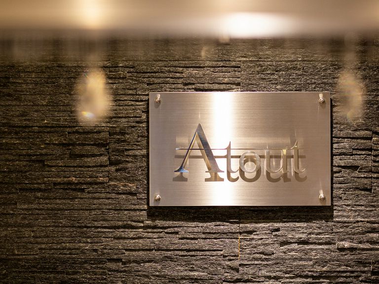 「心斎橋駅」より徒歩2分【Atout 心斎橋】