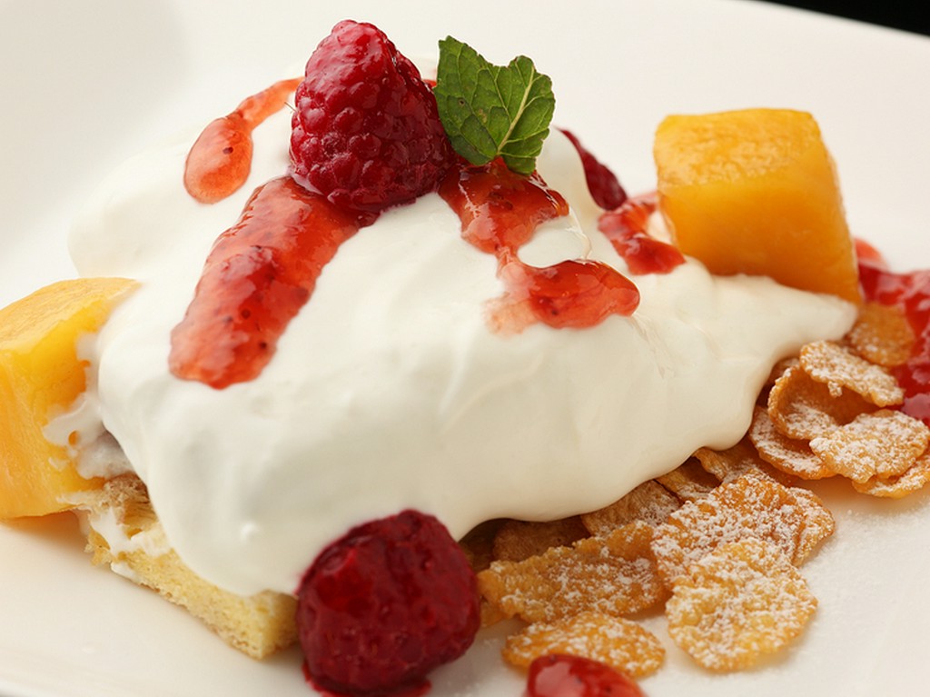 とろけるレアチーズ＆シフォンケーキ