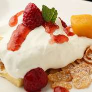 とろけるレアチーズ＆シフォンケーキ