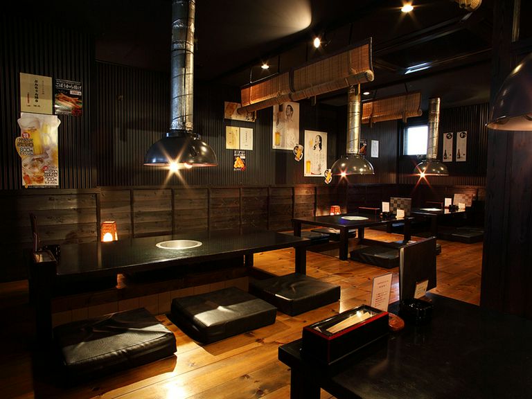 広々とした座敷席