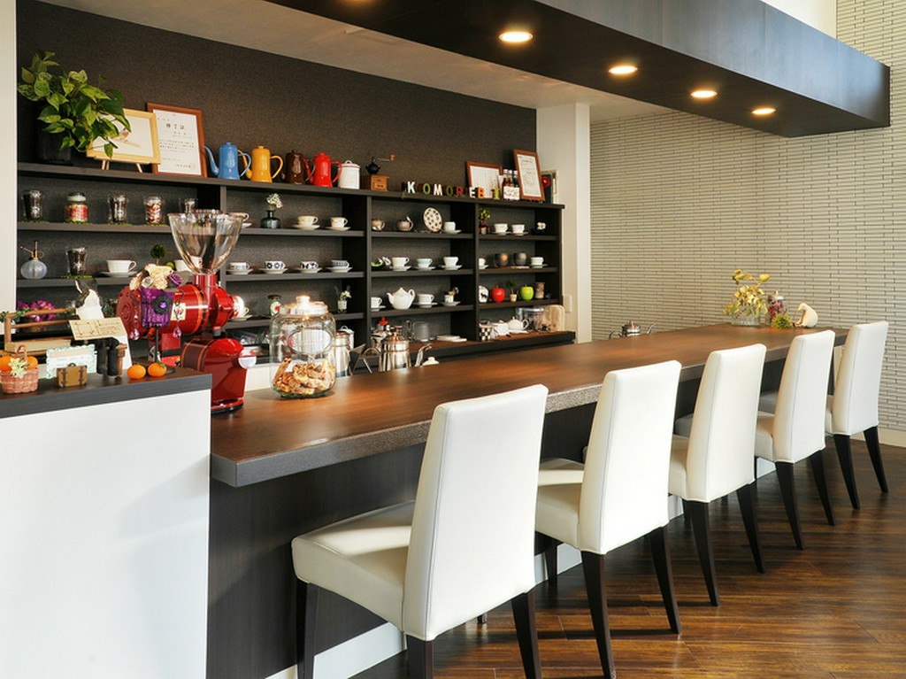 カウンターでゆっくりと