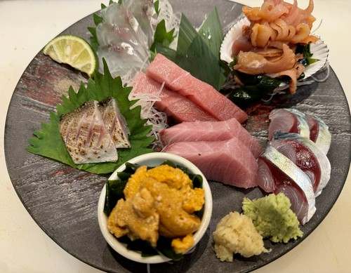 マグロウニ入り７点盛り