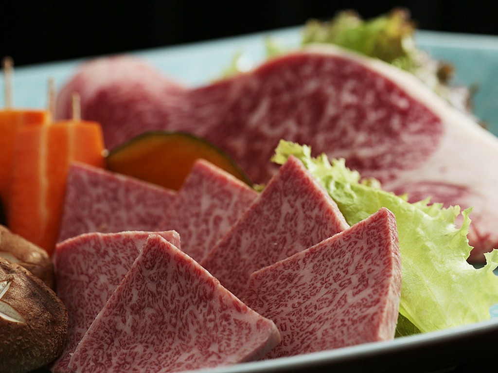 宮崎や福島など、大変なときこそ、その地域から仕入れます