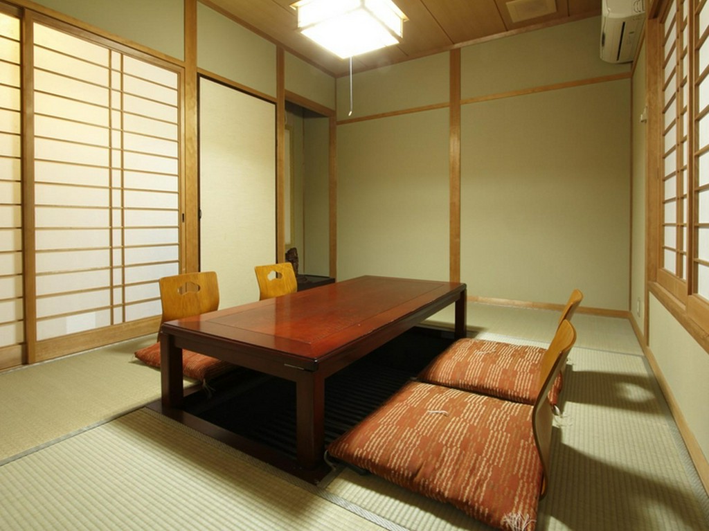 純和風の個室も用意しています