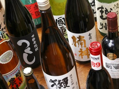 お酒類も幅広く取り揃えています
