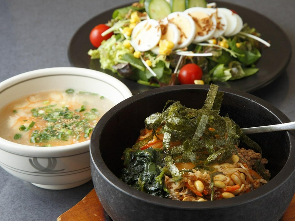 『ご飯物』もこだわりの味に仕上げています