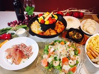 3種のチーズがベストマッチ♪お料理全6品
話題のチーズタッカルビを囲んで楽しい宴会を！