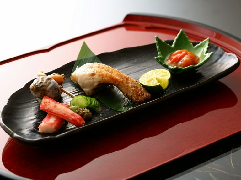 どの品をとっても一杯ずつ飲める『珍味3点盛』