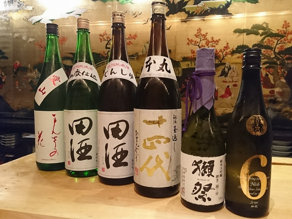 東北産を中心に揃えた『日本酒・銘酒』が、料理に花を添えます