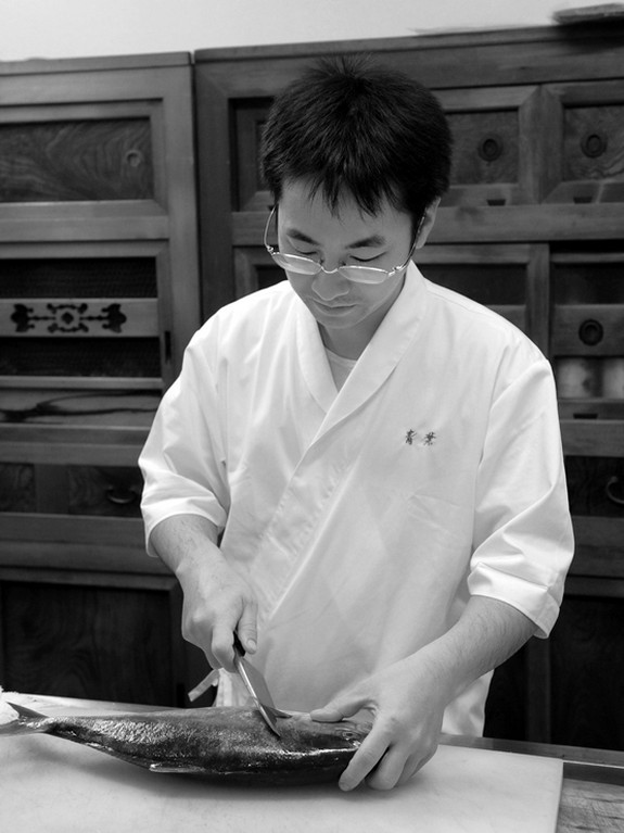 地元の皆様に愛されるお店を