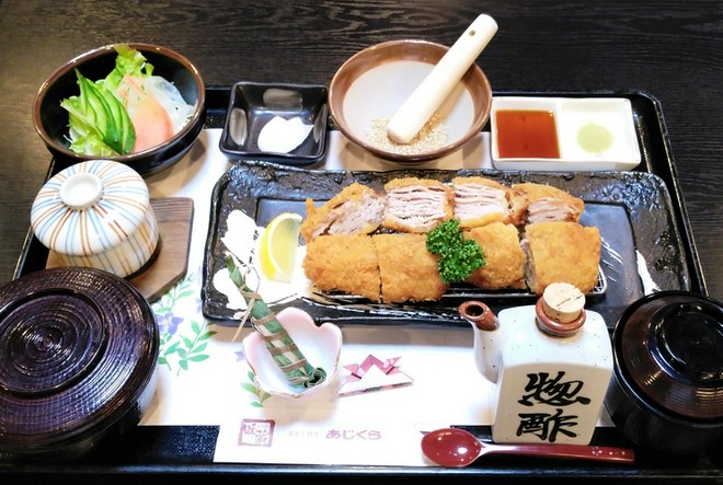 地方の味を楽しめる