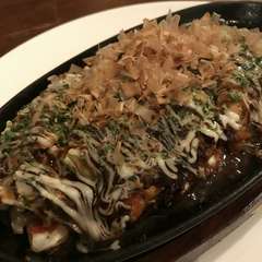 チアーズ特製お好み焼き