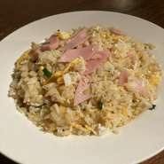 ママのハムチャーハン