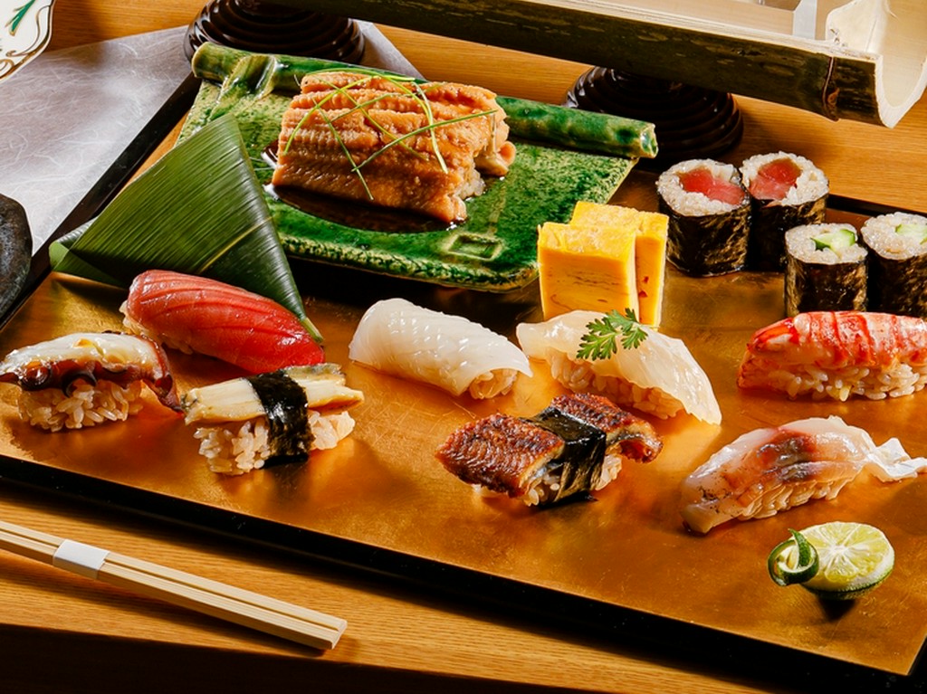 天下の台所、大阪でいただく江戸前鮨『旬のにぎり　色々』