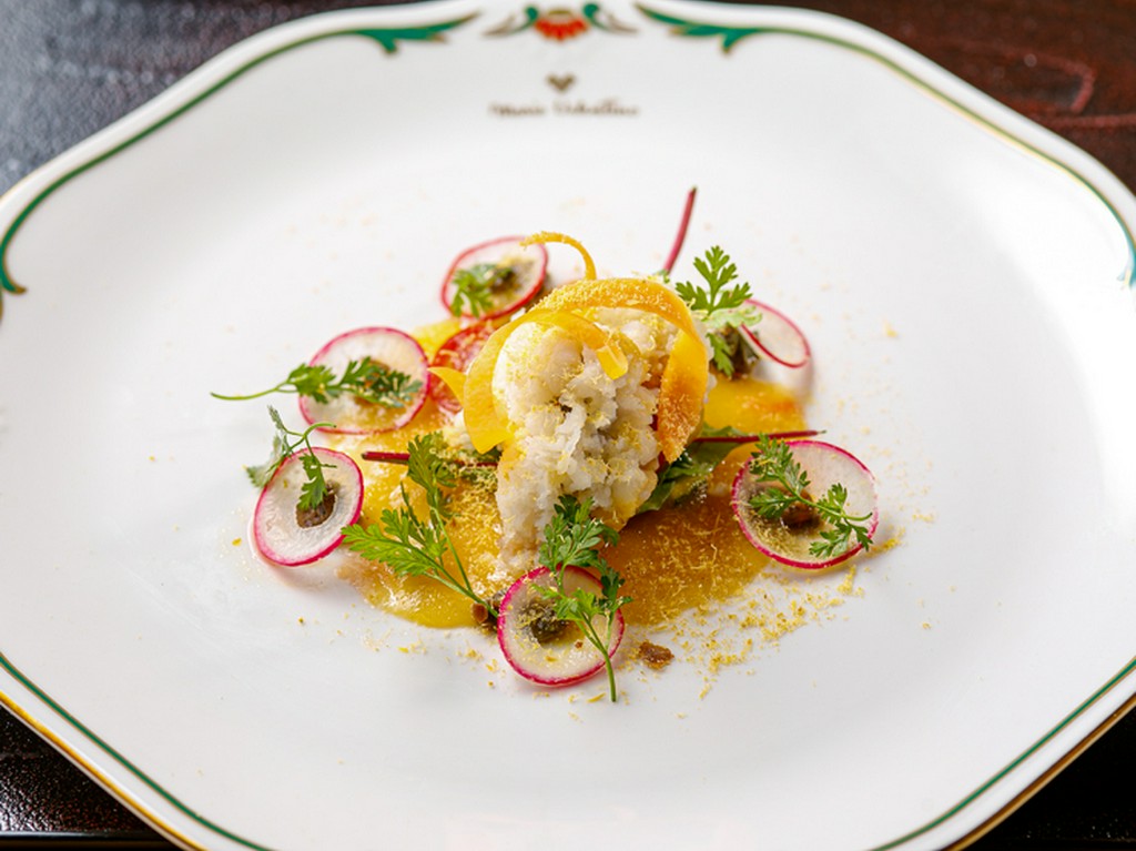 活鱧ちり　梅肉ドレッシング　奈良漬タブナードソース