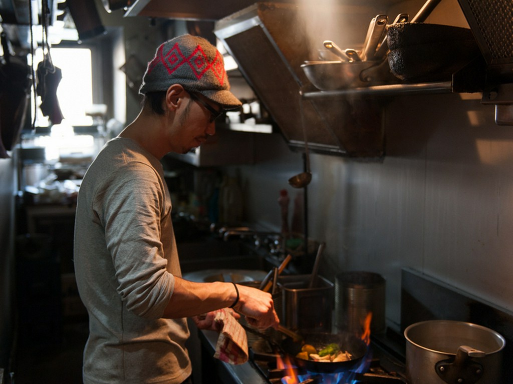 美味しい自慢の料理をご賞味ください