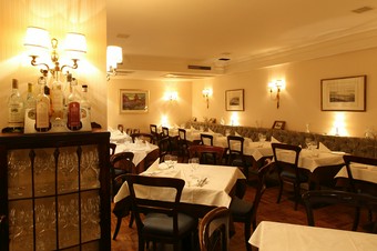 上質な空間で、熟練のイタリア料理を味わう