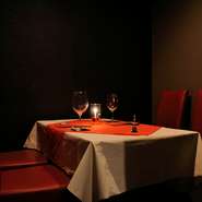 プライベートなひと時が過ごせる完全個室