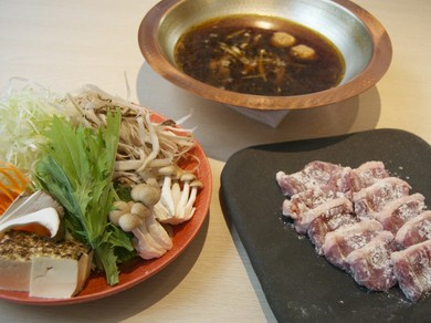 鴨と野菜の旨味が染み出す贅沢な一品