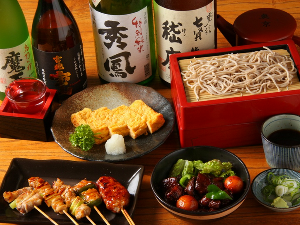 自慢のそばはもちろん、その他料理やドリンクもご堪能ください