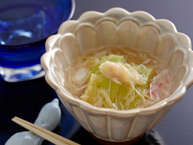 ホッと一息つける憩いの空間で体にやさしい料理やデザートを