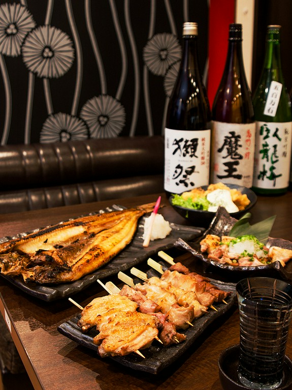 料理とともに味わう、豊富な日本酒