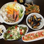 ガッツリ系からヘルシー系まで、その都度お客様のご希望に合わせて宴会プランの組合せ可能.
お料理は2000円鍋付き5品～2500円デザート付き計7品
飲み放題はノンアルコール2時間980円～プレミアムビール付2時間1800円