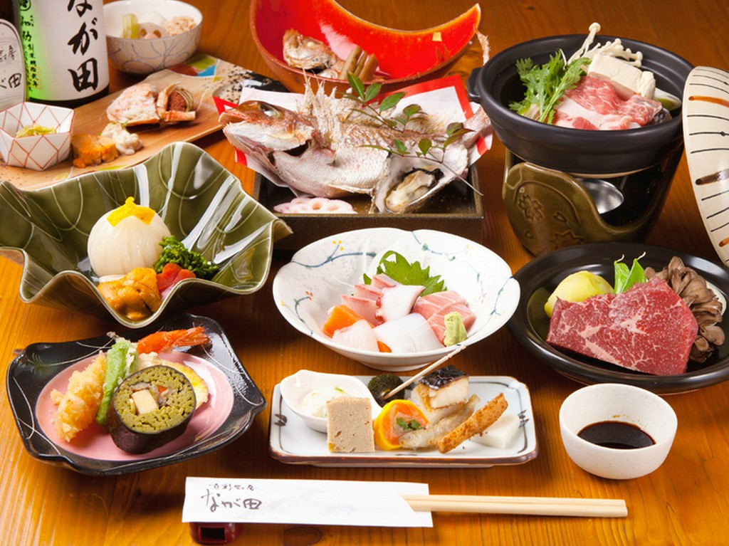 本格的な京会席を楽むなら 『おまかせコース』 