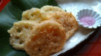 連島のれんこんはやっぱり天麩羅が合います！
外はカリっと、中はもっちり！